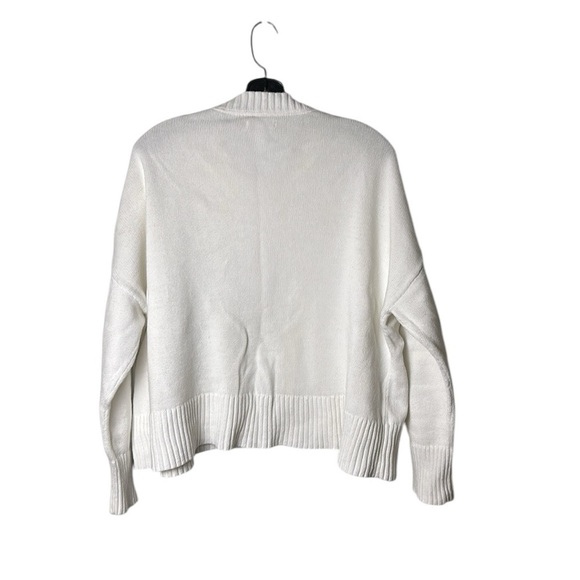 Anthropologie chunky knit sweater,very oversized ,PTP 27”
old money,neutral,boho - Picture 4 of 11